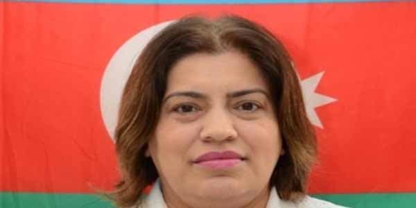 Şagirdi intihar edən məktəbin direktorunun yeni görüntüləri yayıldı (VİDEO)