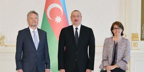 İlham Əliyev səfirin etimadnaməsini qəbul edib (FOTOLAR)