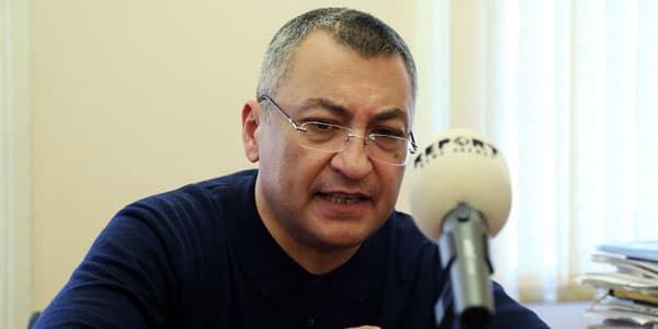 "Qaçqınkom" sədri yanğın baş verən əraziyə gəldi