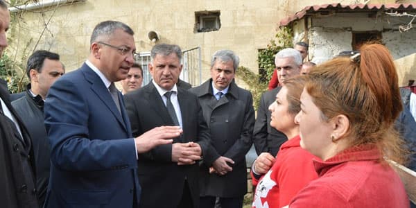 Yanğından zərər çəkən 23 köçkün ailəsinə kirayə pulu veriləcək