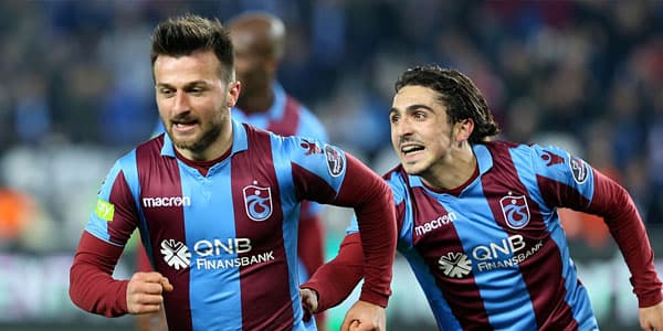 Şenol Günəş millimizin futbolçusunu Türkiyə yığmasına çağıracaq