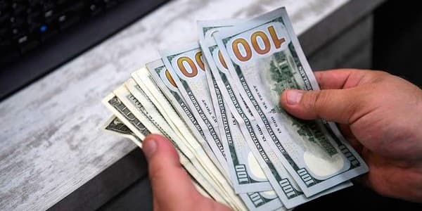 10 min dollaradək kreditlərlə bağlı məhkəmələr dayandırıldı (RƏSMİ)