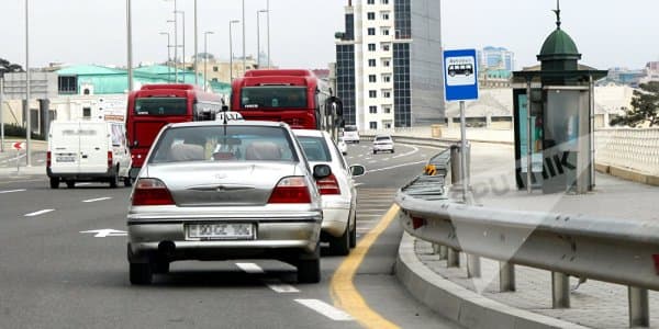 Yeni istifadəyə verilən Nəqliyyat qovşağında sərnişinləri gözləyən YENİLİKLƏR
