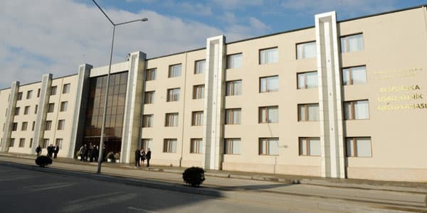 Xəstəxanadan üç aylıq körpənin ölümü ilə bağlı açıqlama