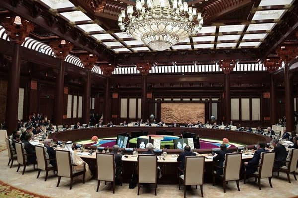 “Bir kəmər, bir yol” Forumunda 64 milyard dollarlıq 283 sənəd imzalanıb