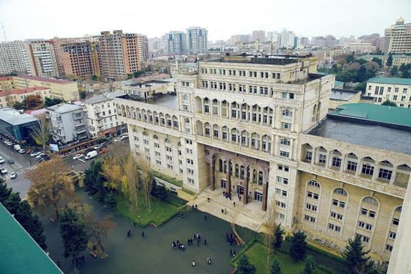 Rektorlar təyin olsunlar, yoxsa seçilsinlər?