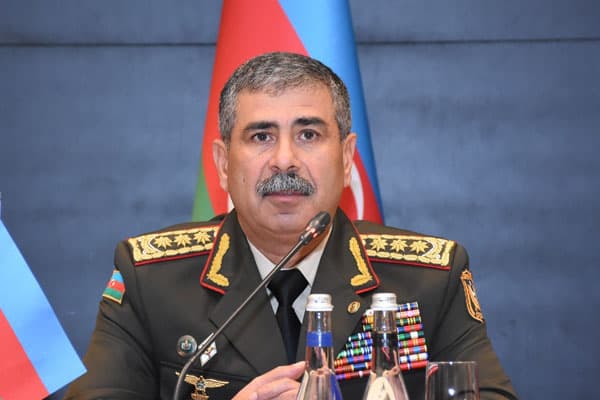 Zakir Həsənov Türkiyəyə gedib