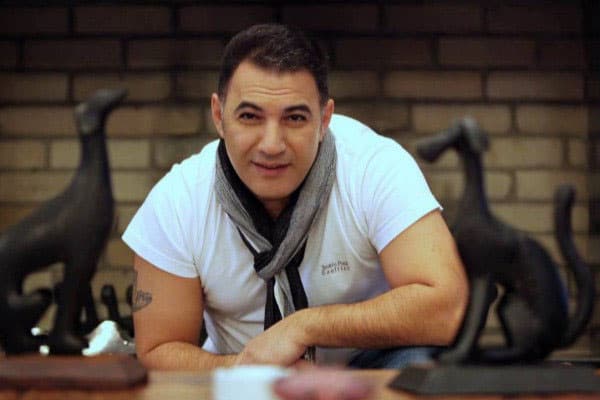 Əməkdar artist özünə yeni biznes qurdu, ilkə imza atdı (VİDEO)