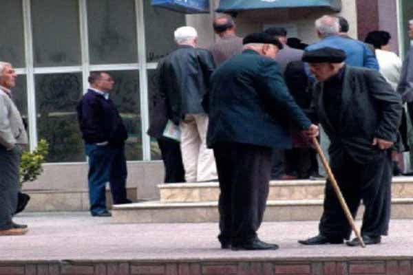Prezident təqaüdü üçün veteranların sənəd qəbuluna başlanıb