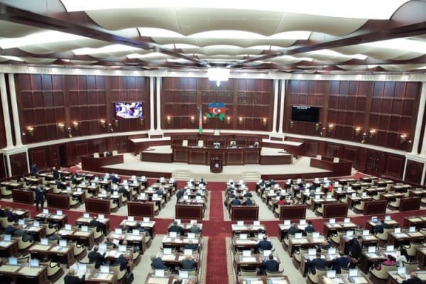 Milli Məclis sabah 22 sənədi müzakirəyə çıxaracaq (SİYAHI)