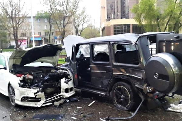 Bakıda 12 avtomobili əzən "Land Cruiser" sürücüsü saxlanıldı (VİDEO)