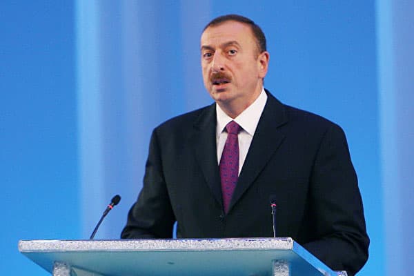 Prezident: "Azərbaycanda daim dini tolerantlıq hökm sürüb"