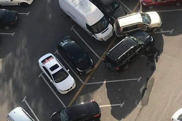 Bakıda "Land Cruiser" 9 maşını əzən “sürücü”nün kimliyi bəlli oldu (VİDEO)