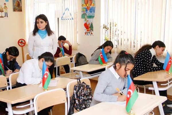 Azərbaycan təhsilində 5 ciddi problem (ŞƏRH)