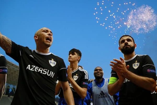 Rəşad Sadıqov karyerasını bitirir?