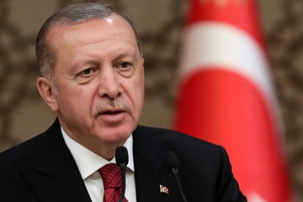 Ərdoğan AKP-nin namizədini açıqladı