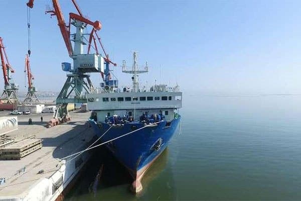 Gəmi yanğınında xəsarət alanlar xüsusi təyyarə ilə xaricə göndərilir