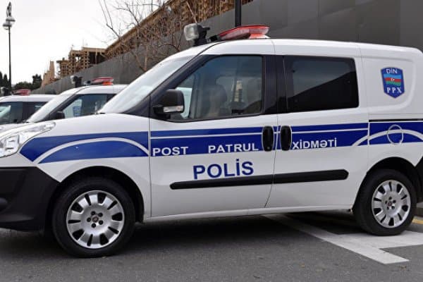 Azərbaycanda polis həmkarını güllələdi