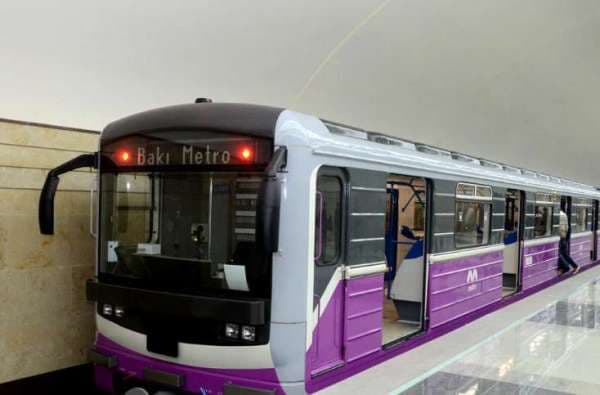 Metroda niyə sərnişin sıxlığı yaranıb? (AÇIQLAMA)