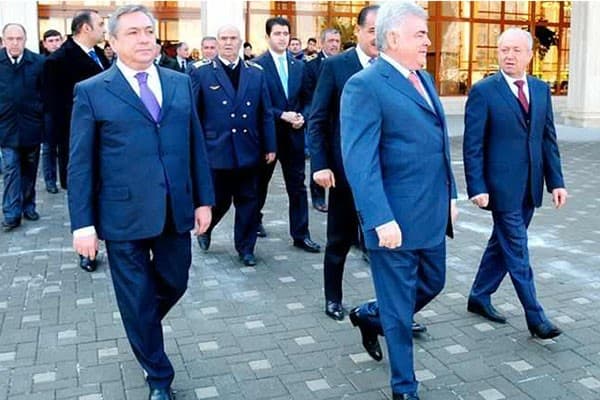 Ziya Məmmədov və müavininə 86 milyonluq korrupsiya ittihamı