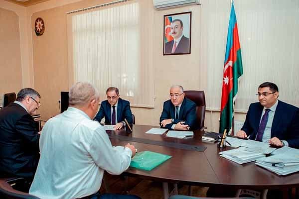 "Korrupsiya yolverilməzdir" - Hakimlərə tapşırıq verildi