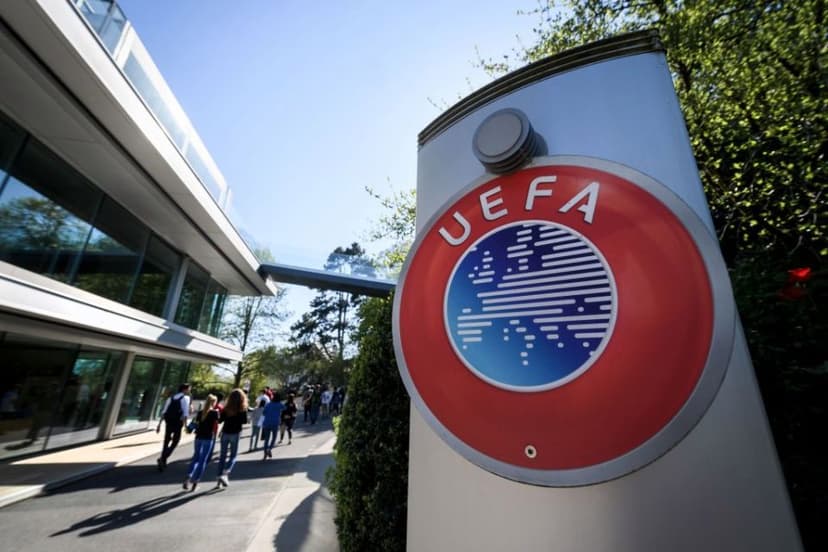 UEFA "Arsenal"ın "ağzından vurdu"