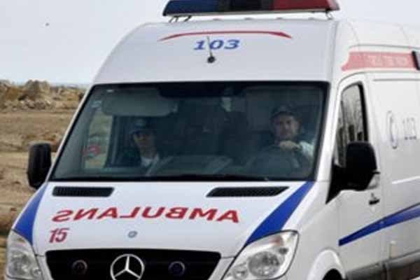 Bakıda ticarət mərkəzində yanğın: 4 nəfər yaralandı