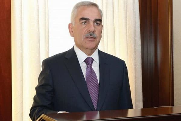 Vasif Talıbov yüksək vəzifəli məmuru işdən çıxardı