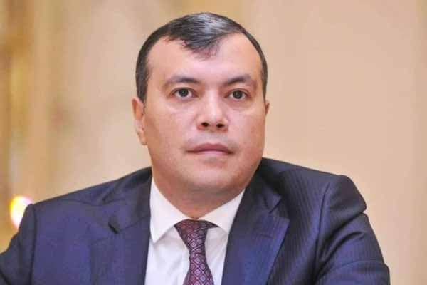 Rüşvətə görə işdən çıxarılan gömrük rəisi nazirin əmisi oğludur