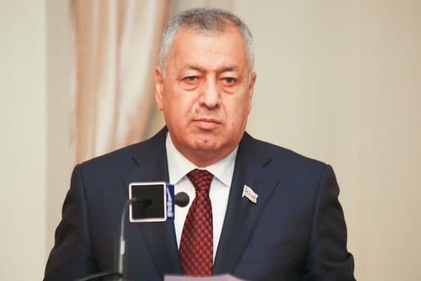Millət vəkili Maliyyə Nazirliyinin fəaliyyətini tənqid etdi