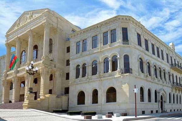 “Meydan TV”nin əməkdaşına qoyulmuş məhdudiyyət ləğv olundu (FOTO)