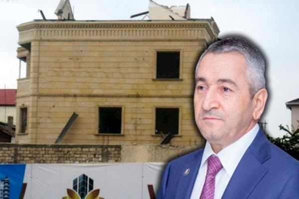 İcra başçısı 2 milyonluq villanı sökdürdü (FOTOLAR)
