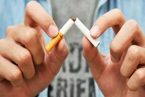 İftarda siqaret çəkmək ölümə səbəb olur:  Həkimlərdən xəbərdarlıq
