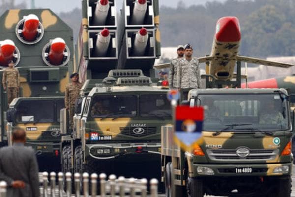 Pakistan uzaqmənzilli raketini sınaqdan keçirdi