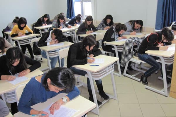 Azərbaycan dili fənni üzrə test imtahanı başa çatdı