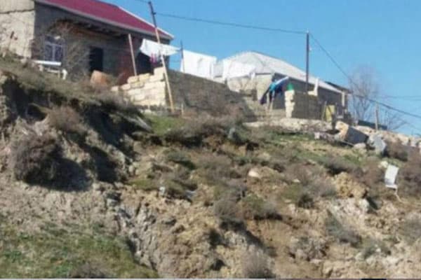Sürüşmə zonasından köçürülənlərə nə qədər kompensasiya veriləcək? (MƏBLƏĞ)