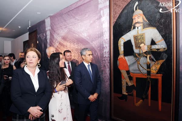Leyla Əliyeva sərgi açılışında (FOTOLAR)