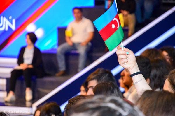İctimai TV-də gündəmi silkələyəcək veriliş