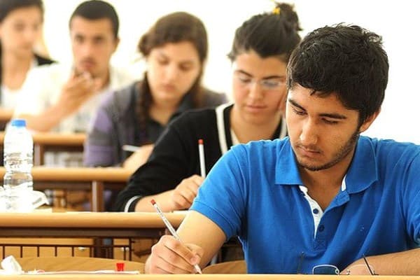 Jurnalistikaya magistratura üzrə qəbulun yazı mərhələsində ədalətsizlik?