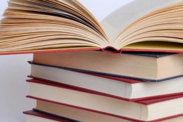 Dərsliklərin hazırlanmasına mənfi təsir edən amillər açıqlandı