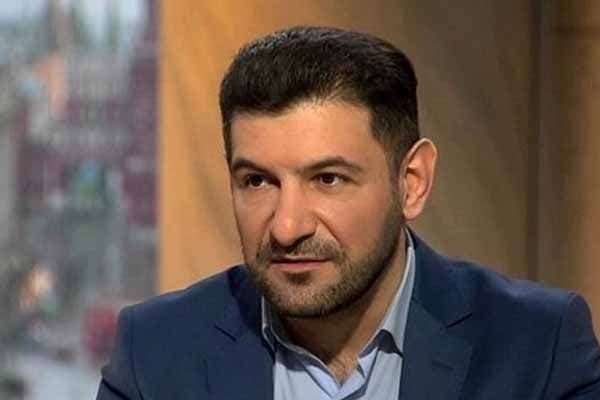 “Fuad Abbasovun sabah deportasiya olunacağı barədə xəbər əsassızdır” – Vəkil