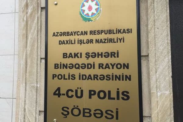Polis bölməsində müvəkkil və vəkilə qarşı zorakılıq edilib?