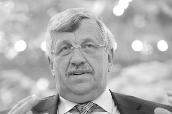 Şəhər valisi ölü tapıldı