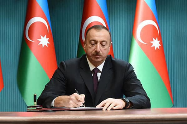 Prezident hərbi xidmətə çağırışla bağlı sərəncam imzaladı