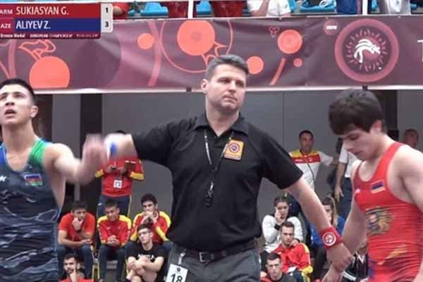 Güləşçimiz Avropa çempionatında ermənini məğlub edərək bürünc medal qazandı
