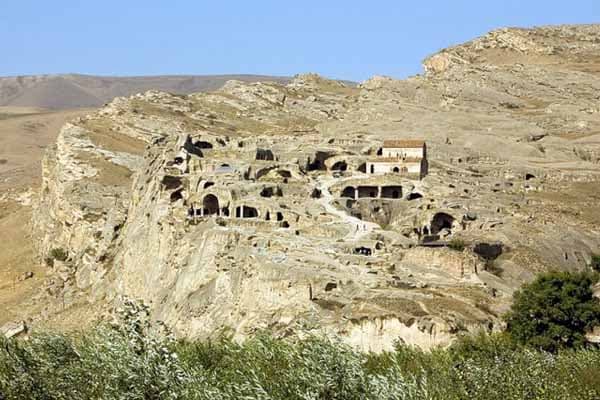 Keşikçi Dağ haqqında maraqlı faktlar: Qayadakı şəhər