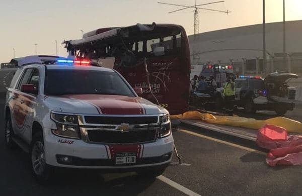 Dubayda turistləri daşıyan avtobus qəzaya uğradı: azı 17 ölü var