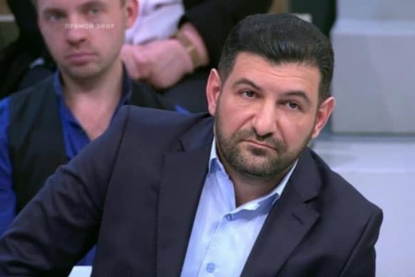 Fuad Abbasova 50 il Rusiyaya getmək qadağan olundu