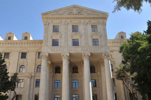 Diplomat qadınlarımızın sayı açıqlandı