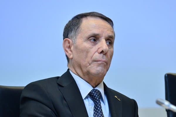 Pensiya yaşı və əlilliyə görə işdən çıxanlar üçün müavinət qaydalarında dəyişiklik